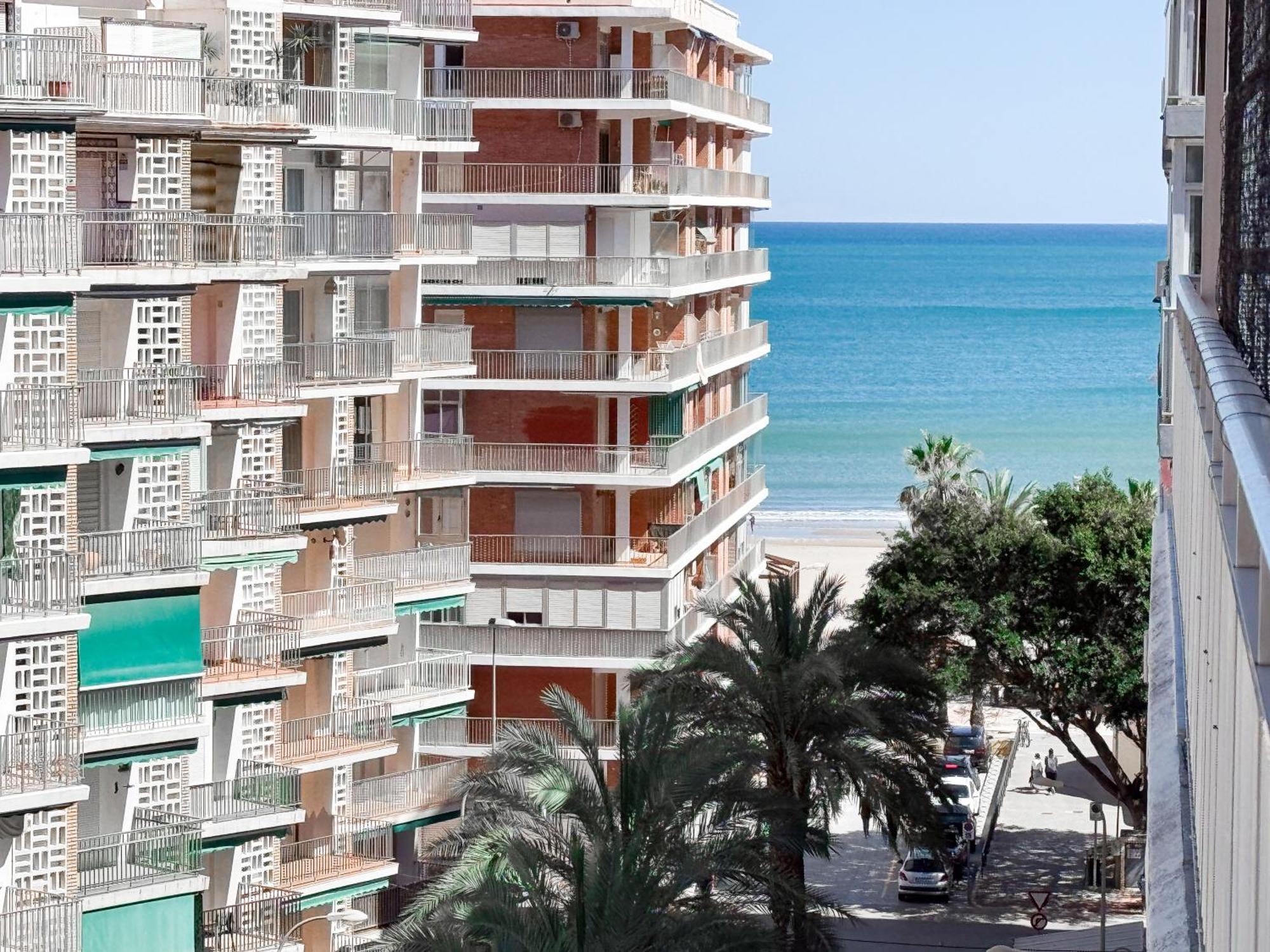 شقة Nuevo, A 50 Metros De La Playa Y Con Vistas Al Mar كولرا المظهر الخارجي الصورة